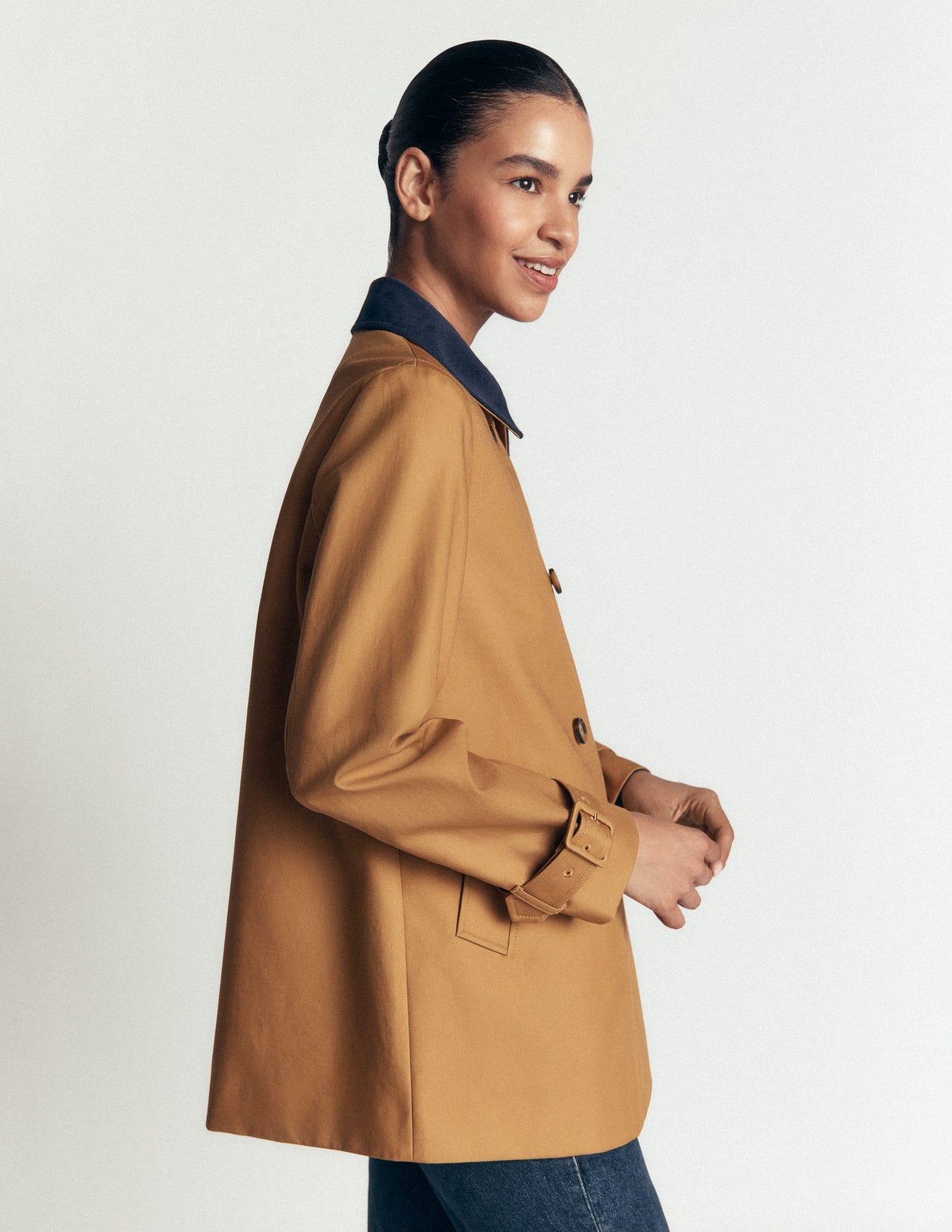 Swing Box Short Trench-Camel