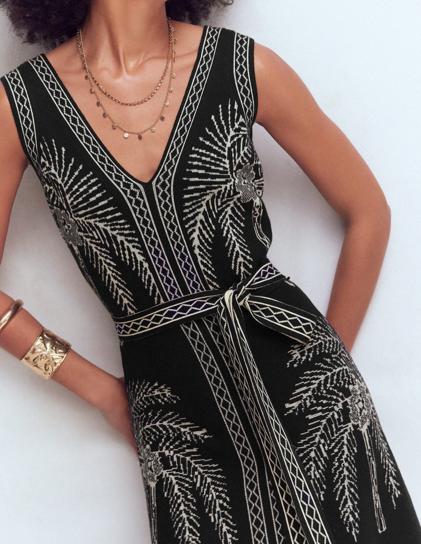 V Neck Jacquard Dress-Palm Jacquard
