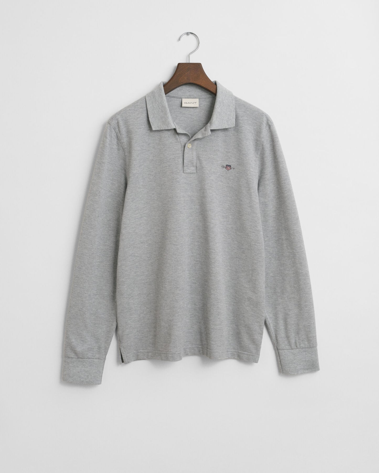 Polo piqué avec écusson