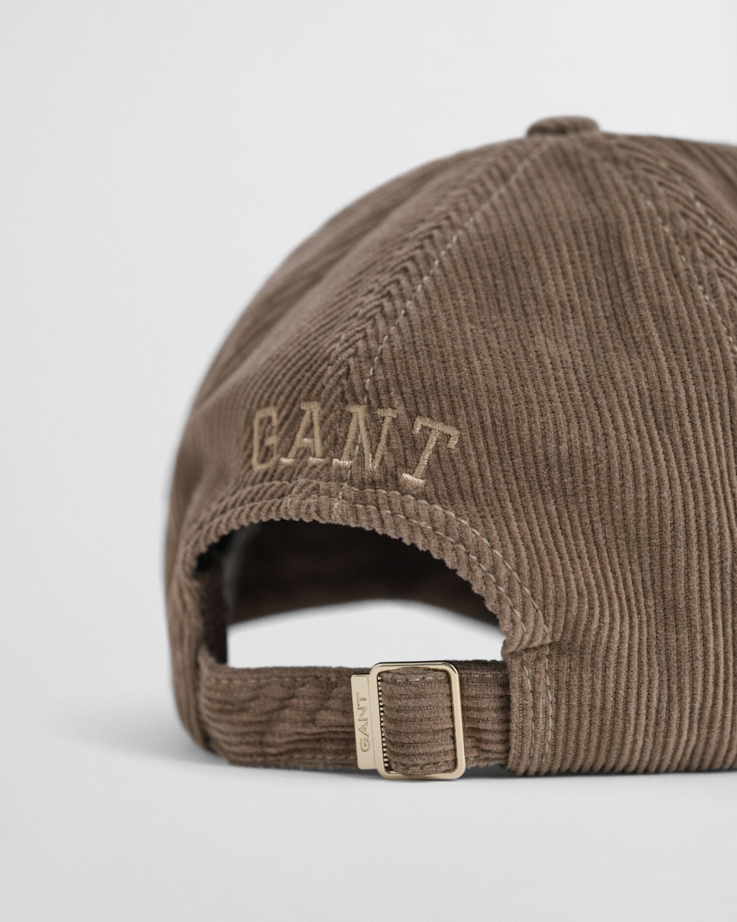 Casquette en velours côtelé brodée G