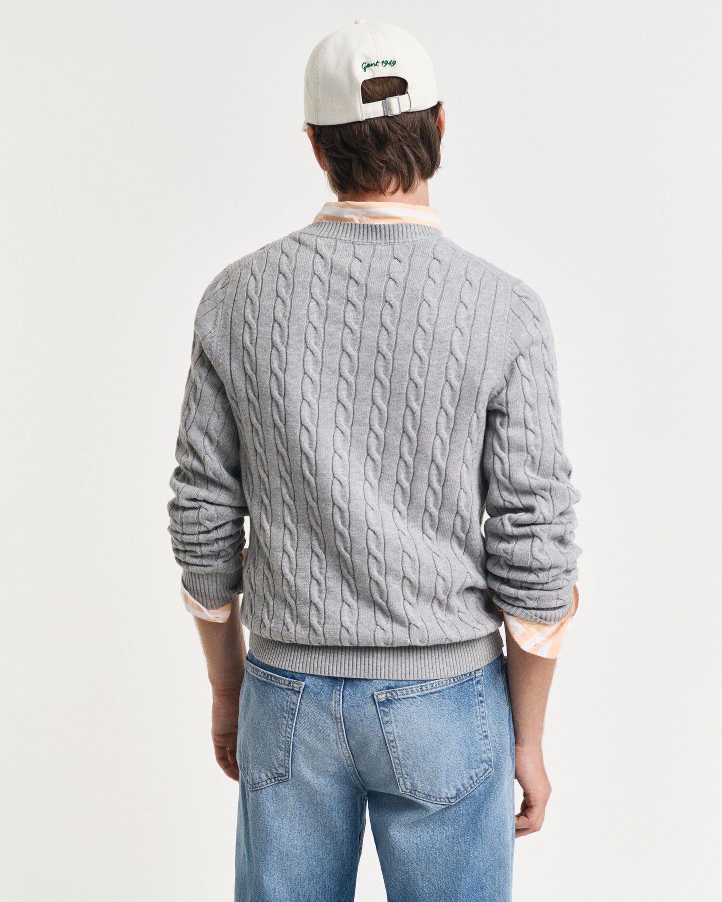 Baumwollpullover mit Zopfmuster und Rundhalsausschnitt