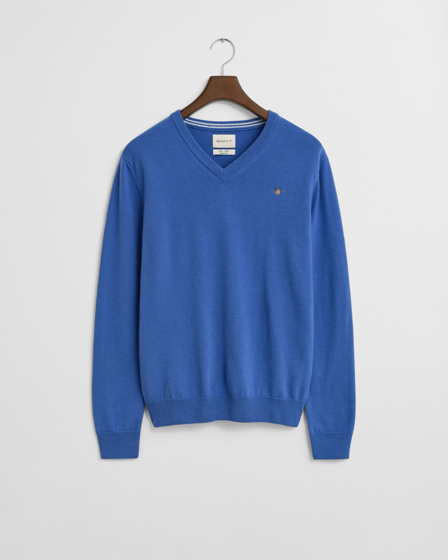 Pull en agneau mérinos extrafin à col en V