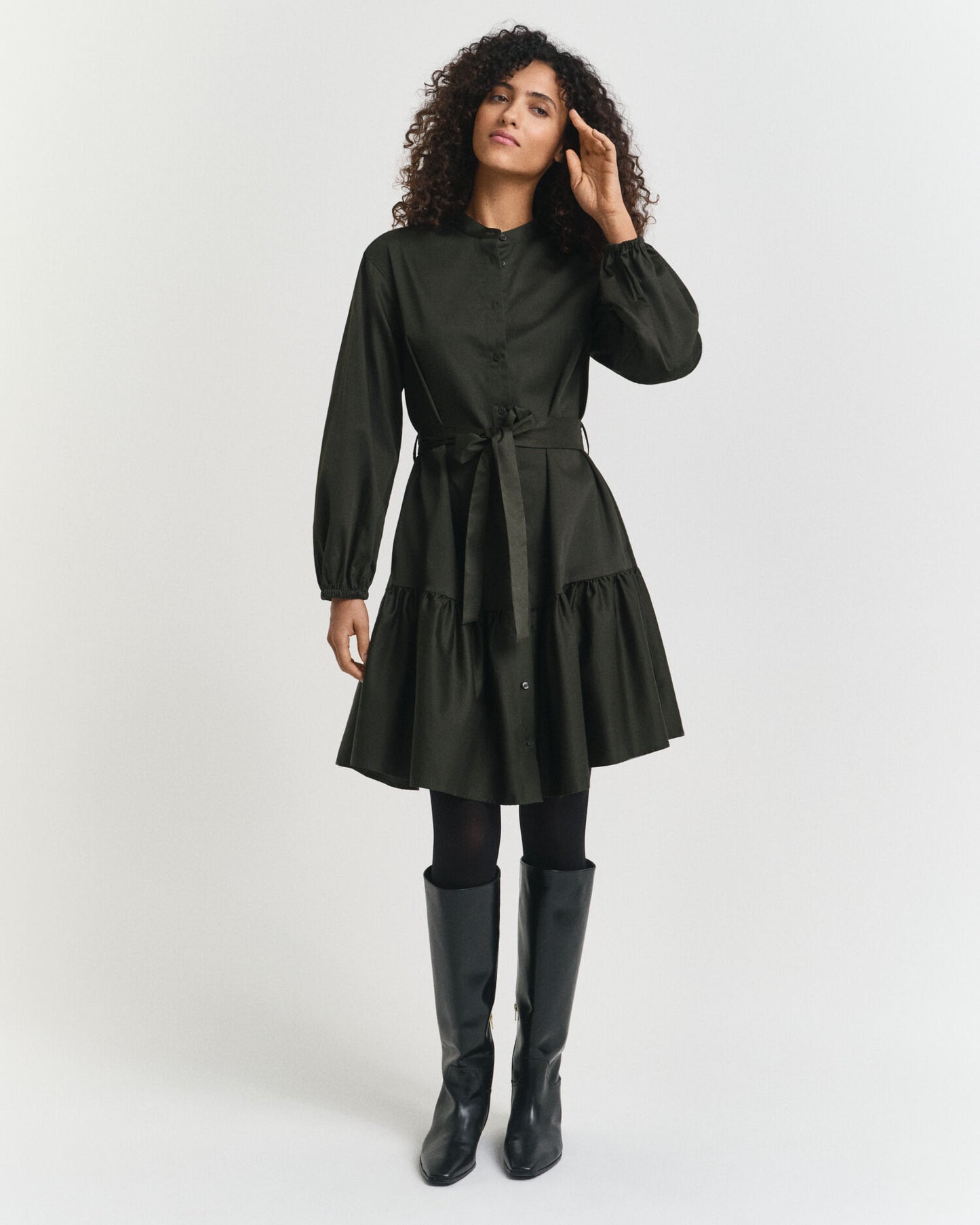 Baumwollsatin-Langarmkleid