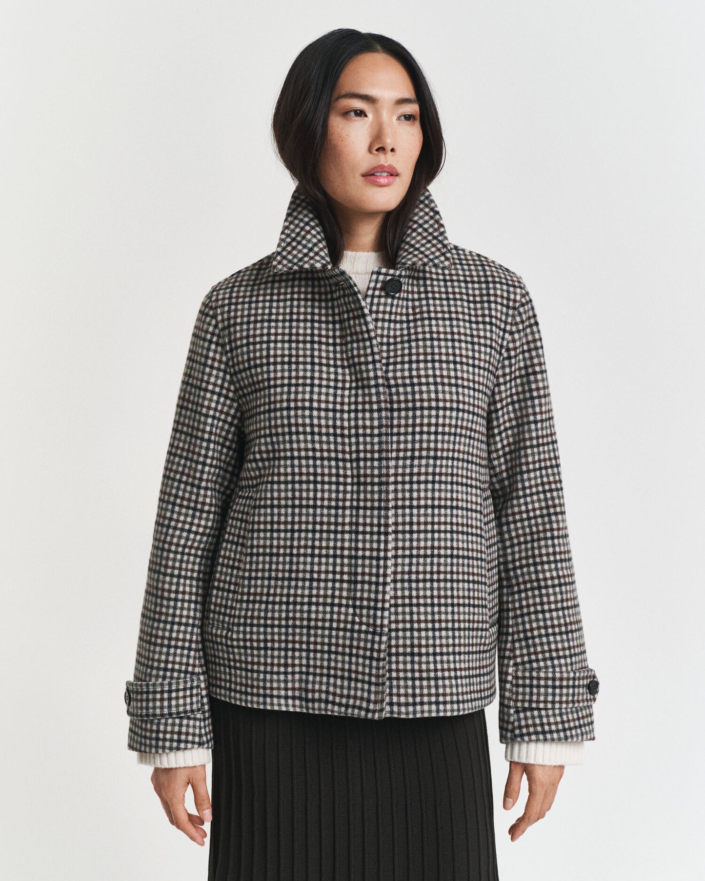 Manteau court en laine mélangée à carreaux