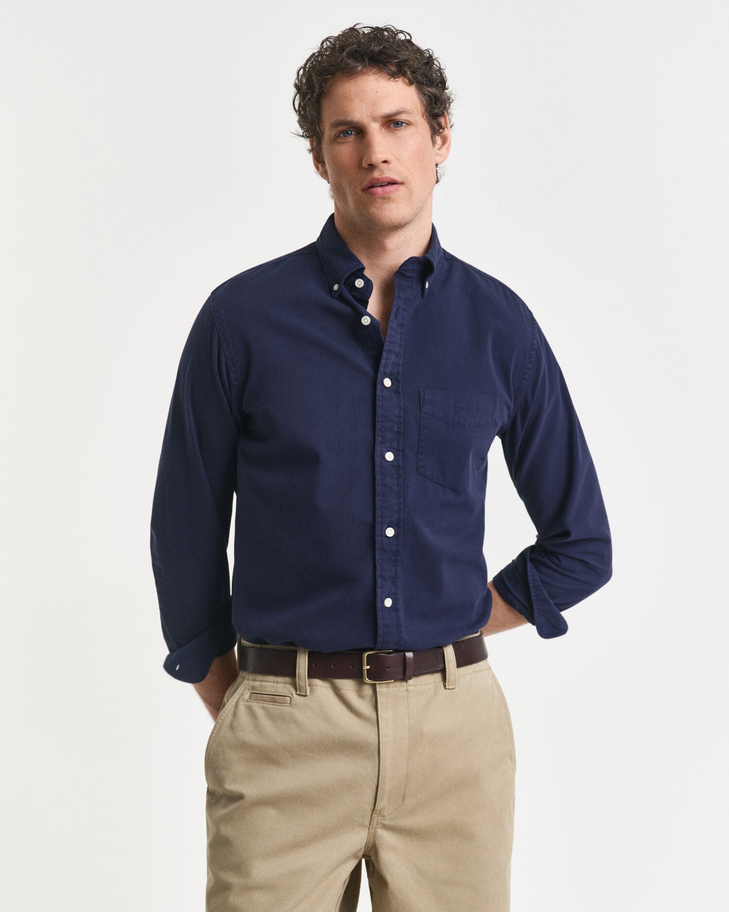 Chemise en sergé coupe droite