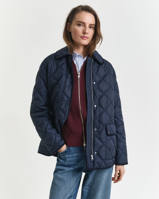 Steppjacke mit Kordbesatz