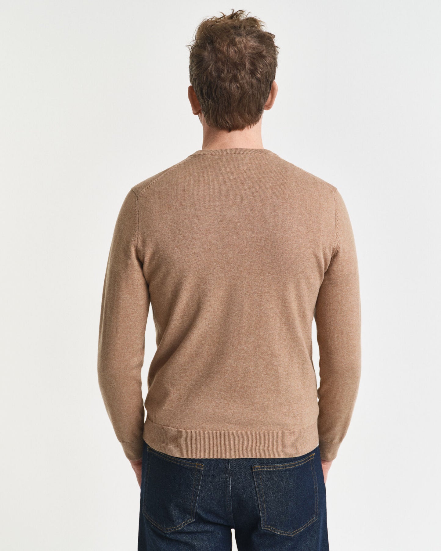 Pull classique en coton à col en V