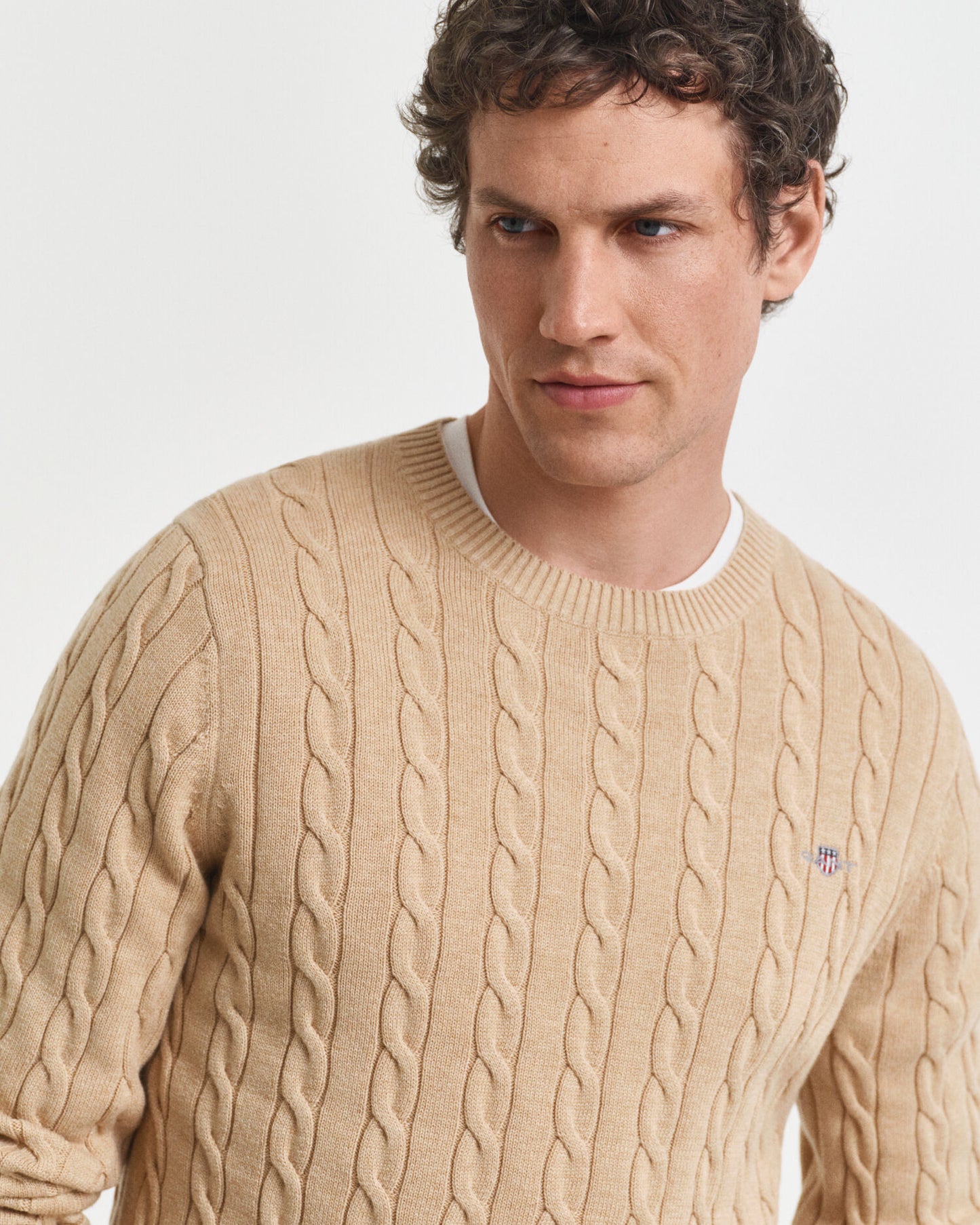Pull col rond en maille torsadée de coton