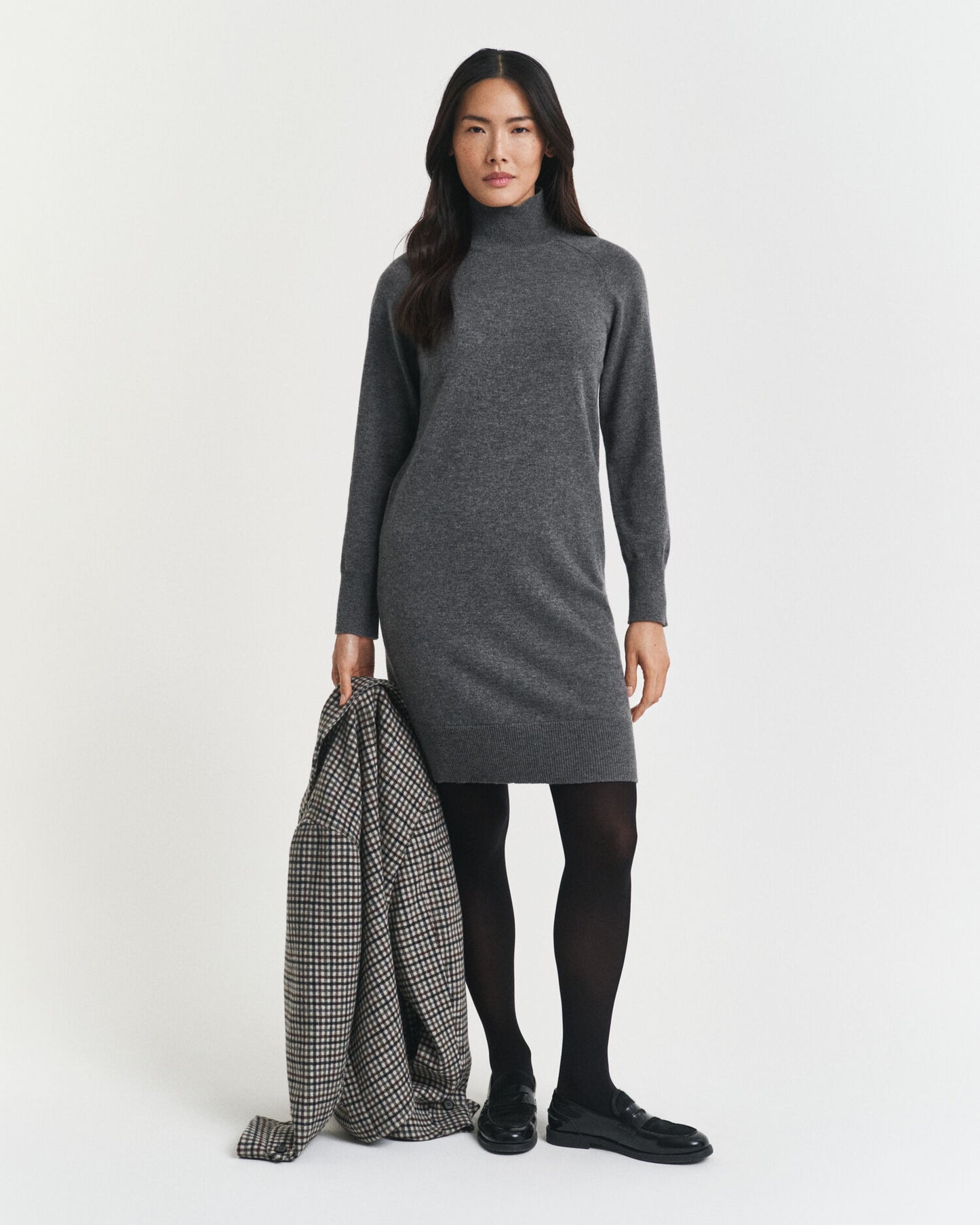 Robe en maille d'agneau mérinos extrafine