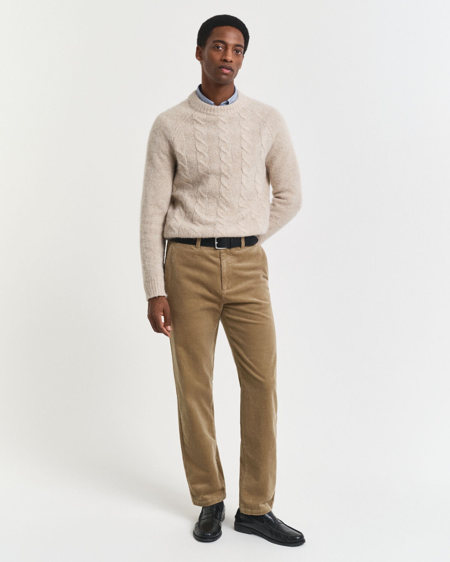 Pantalon Chino en Coton Velours Coupe Droite