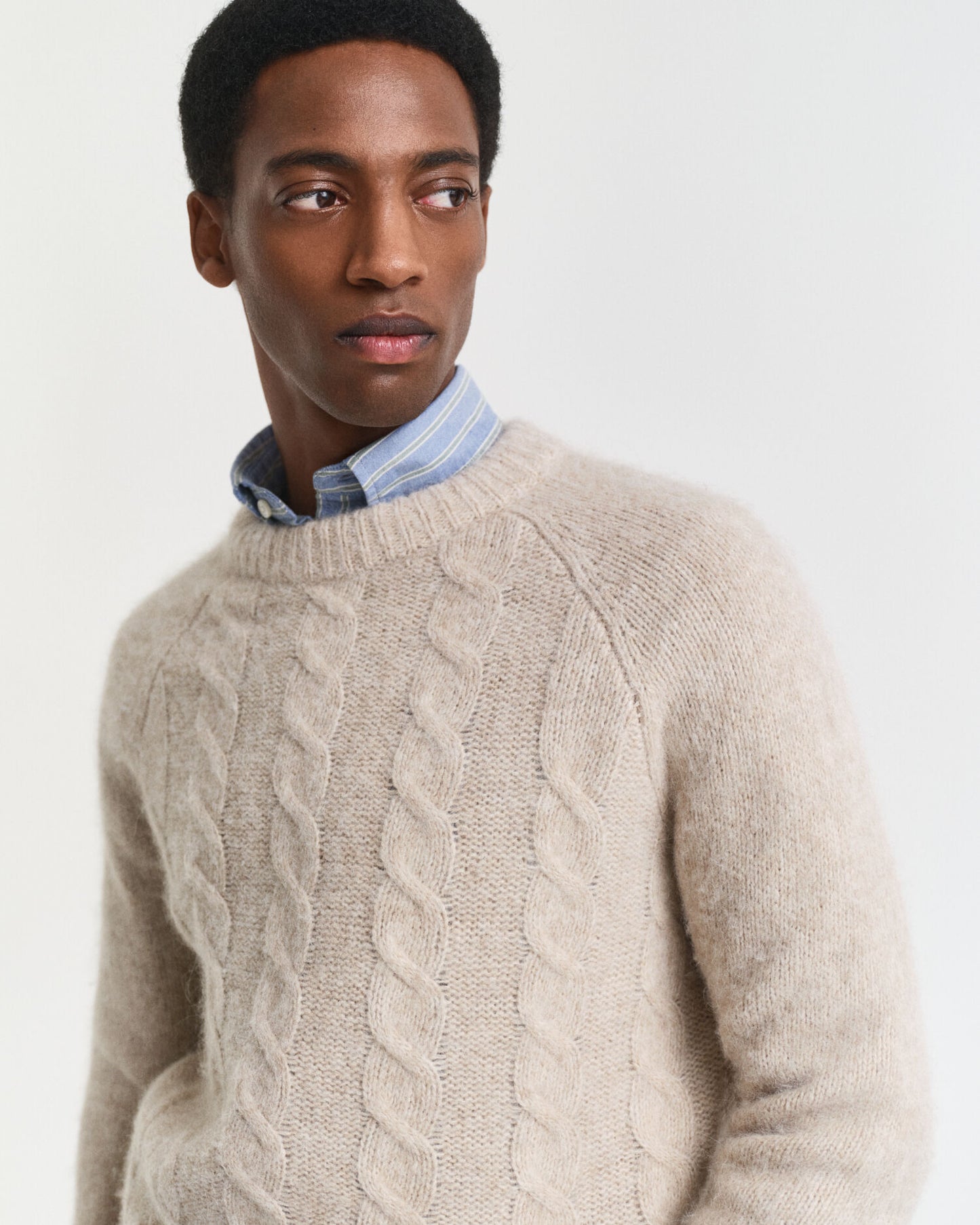Zopfstrickpullover mit Rundhalsausschnitt